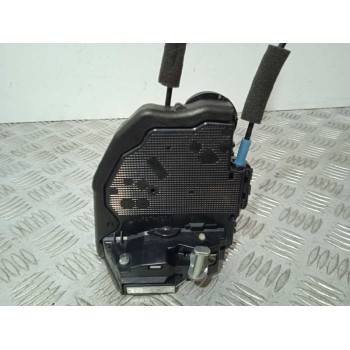 Recambio de cerradura puerta trasera derecha para lexus ct 200h referencia OEM IAM   4 PINS
