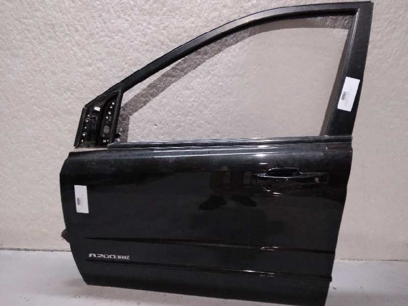 Recambio de puerta delantera izquierda para ssangyong actyon 200 xdi referencia OEM IAM 6201109106 NEGRO 6201109106