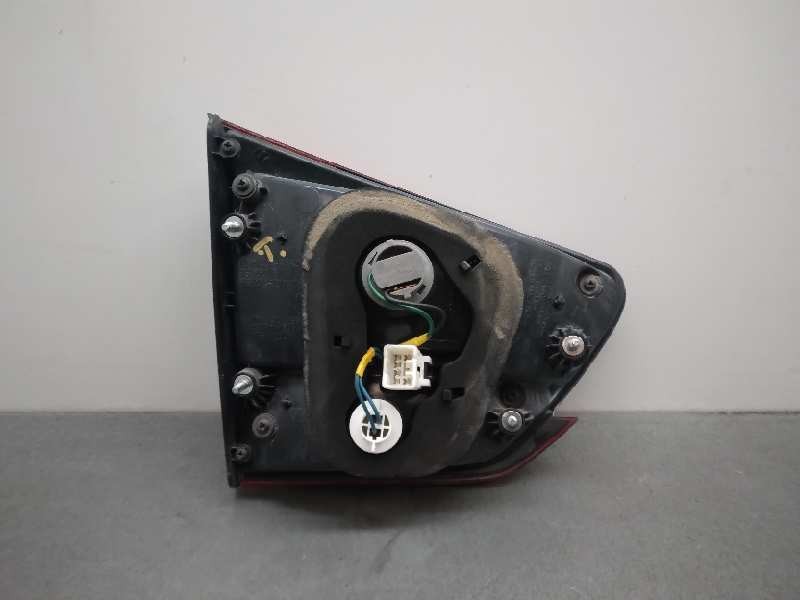 Recambio de piloto trasero derecho interior para kia carens ( ) 1.6 gdi cat referencia OEM IAM 92404A4  