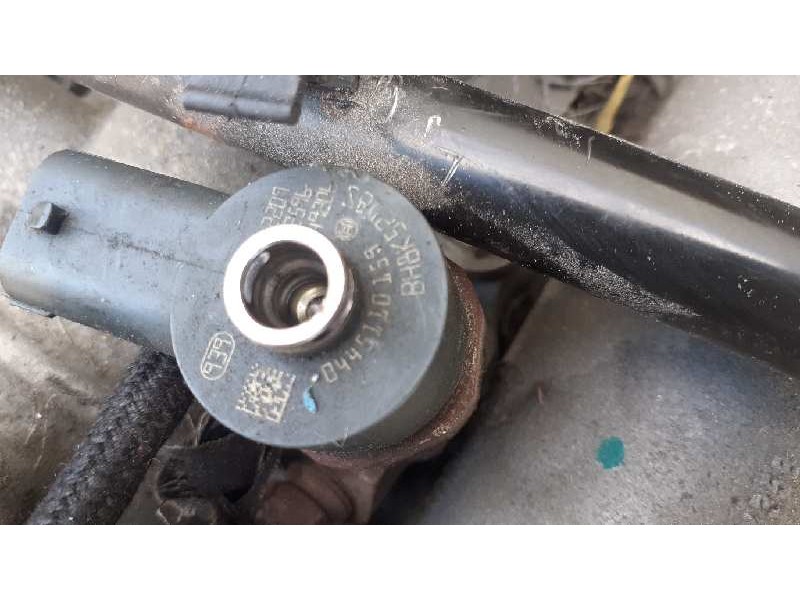 Recambio de inyector para opel astra h caravan 1.9 cdti referencia OEM IAM 0445110159  