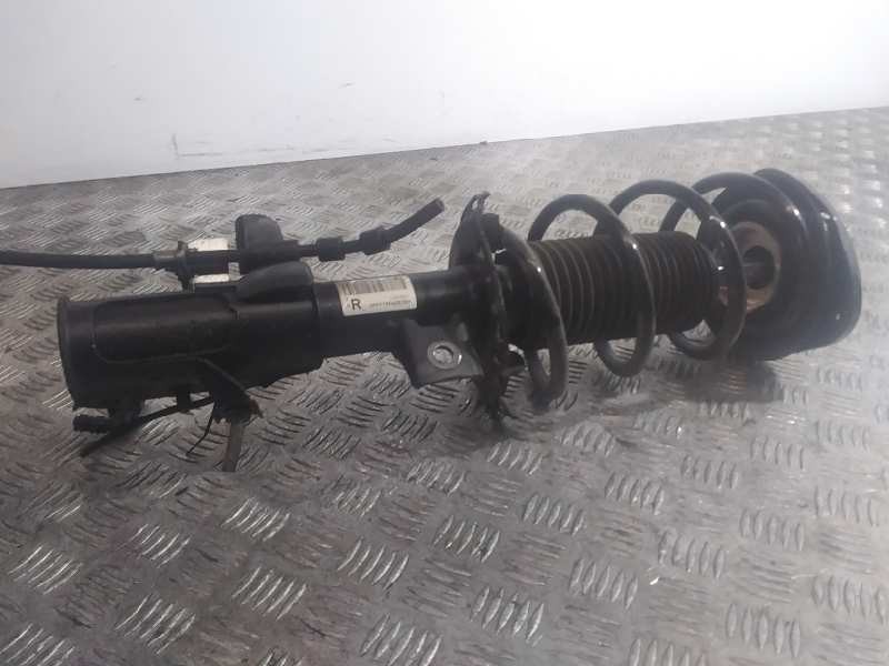 Recambio de amortiguador delantero derecho para ford focus st-line referencia OEM IAM JX6118045EBH  