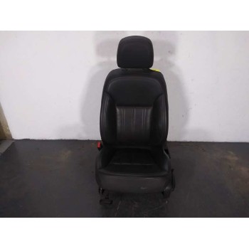 ASIENTO DELANTERO IZQUIERDO 