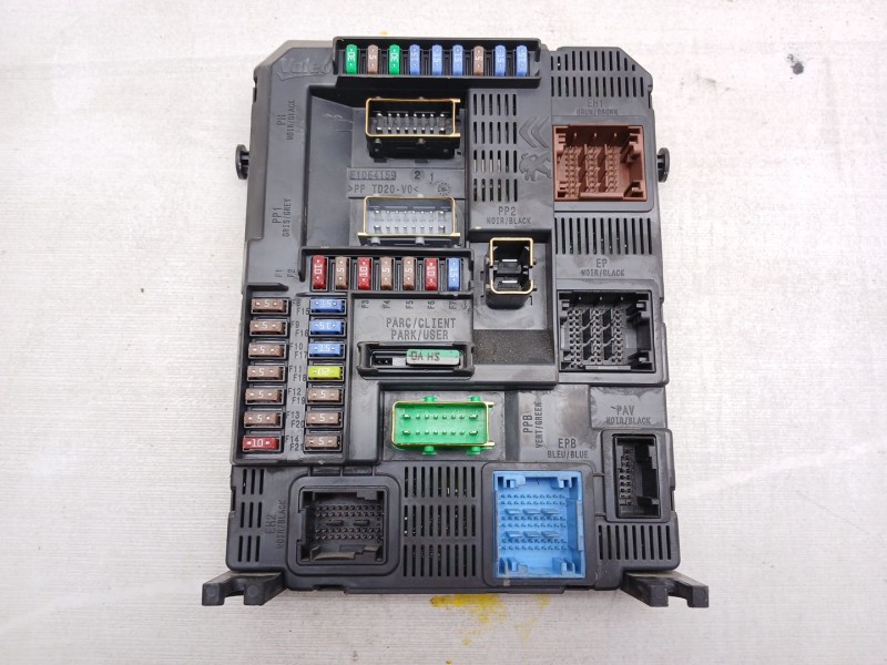 Recambio de centralita bsi para citroën c4 cactus 1.2 vti 82 referencia OEM IAM 9807531680  