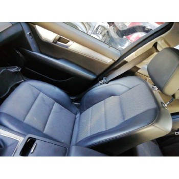 ASIENTO DELANTERO DERECHO 