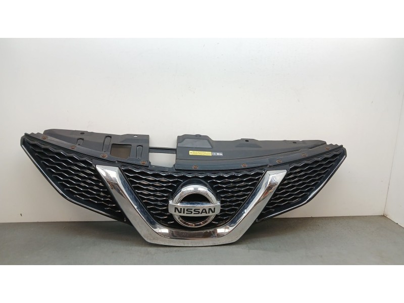 Recambio de rejilla paragolpes delantero para nissan qashqai (j11) tekna premium referencia OEM IAM 5580u100 623104ea0a 