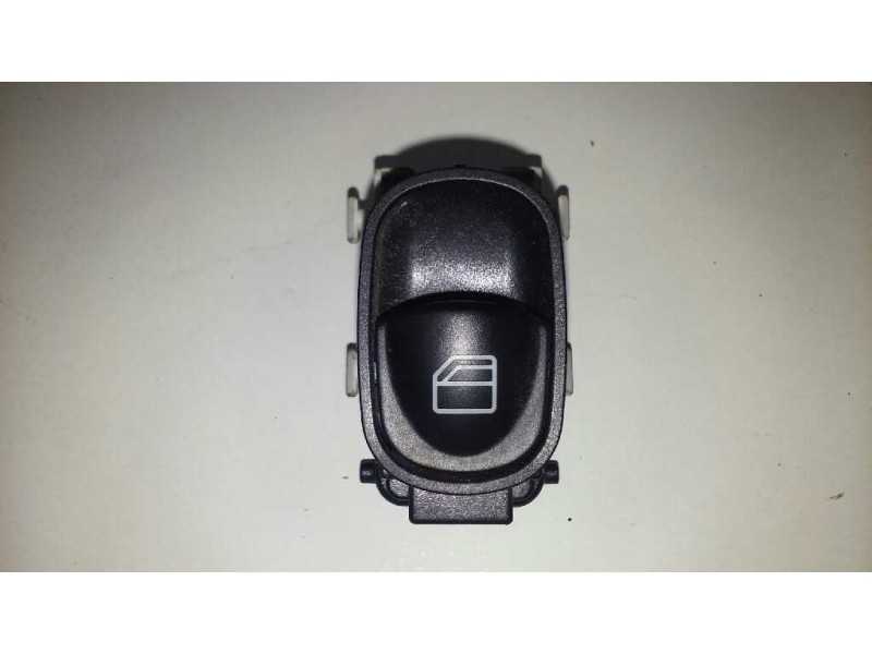 Recambio de mando elevalunas trasero derecho para mercedes-benz clase clk (w209) coupe 270 cdi (209.316) referencia OEM IAM A209