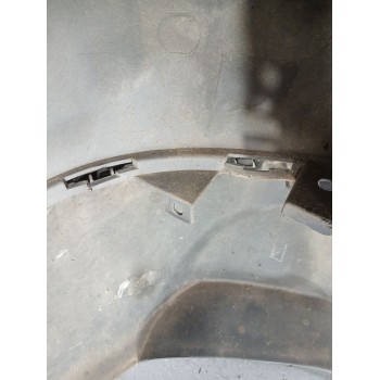 Recambio de paragolpes trasero para peugeot 4007 premium referencia OEM IAM  PARTE INFERIOR CON PUNTERAS 