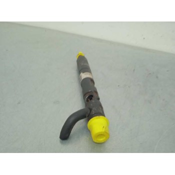 Recambio de inyector para renault megane ii berlina 3p 1.5 dci diesel referencia OEM IAM R01801Z  