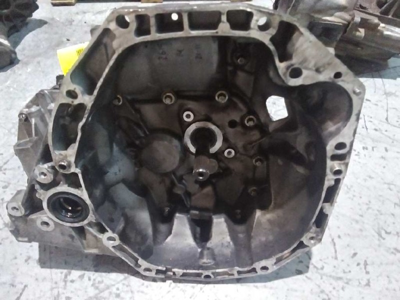 Recambio de caja casco para renault kangoo furgón profesional referencia OEM IAM JR5364  