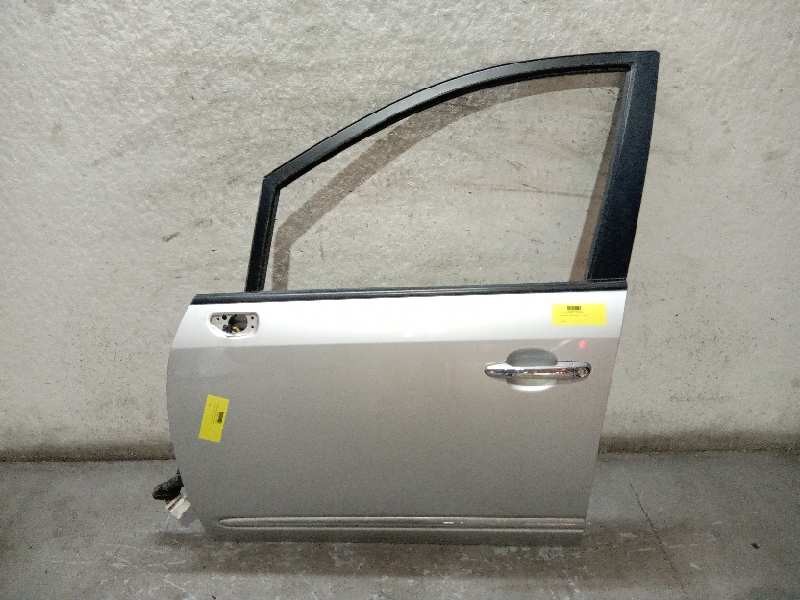 Recambio de puerta delantera izquierda para kia carens (un) 2.0 crdi referencia OEM IAM   
