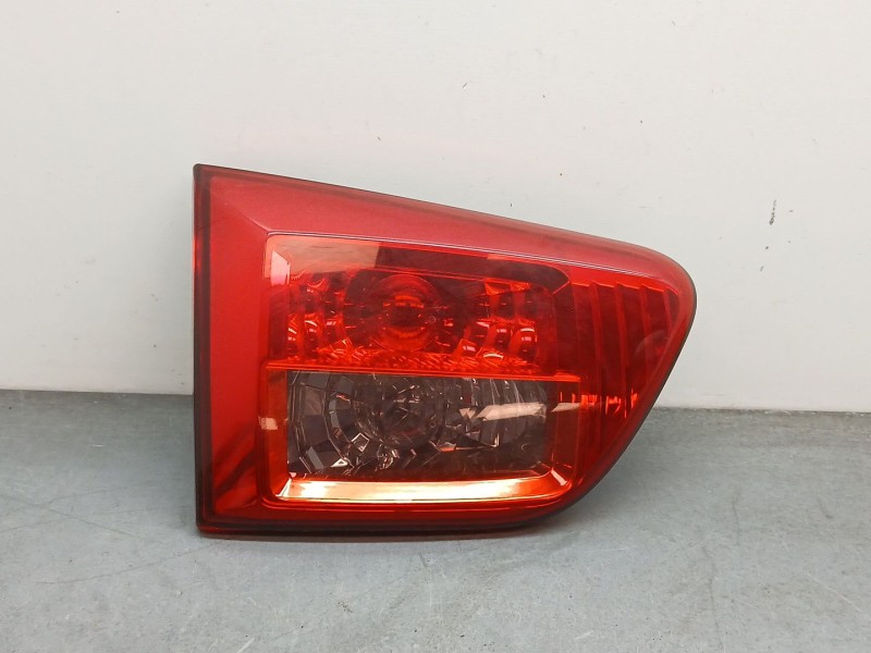 Recambio de piloto trasero izquierdo interior para peugeot 4007 premium referencia OEM IAM 1146379l  