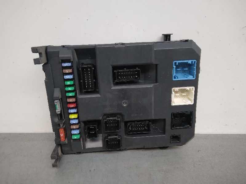 Recambio de centralita bsi para citroën c3 picasso collection referencia OEM IAM 9666952380  