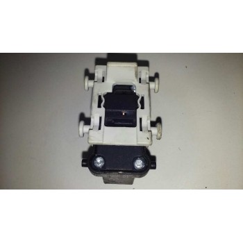 Recambio de mando elevalunas trasero derecho para mercedes-benz clase clk (w209) coupe 270 cdi (209.316) referencia OEM IAM A209