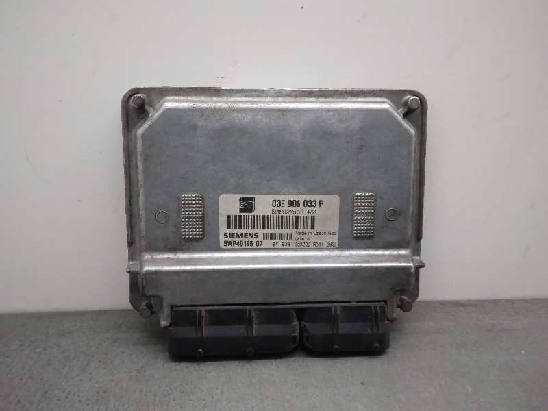 Recambio de centralita motor uce para seat ibiza (6l1) cool referencia OEM IAM 03E906033P 5WP4019607 