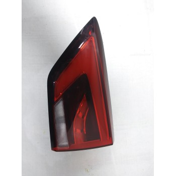 PILOTO TRASERO DERECHO INTERIOR 11275383 