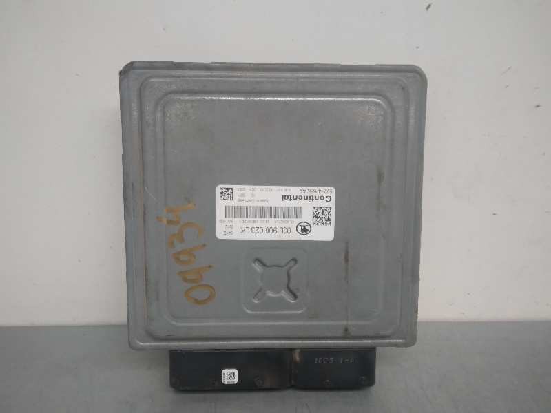 Recambio de centralita motor uce para skoda spaceback (5h) active referencia OEM IAM 03L906023LK 5WP42686AA 