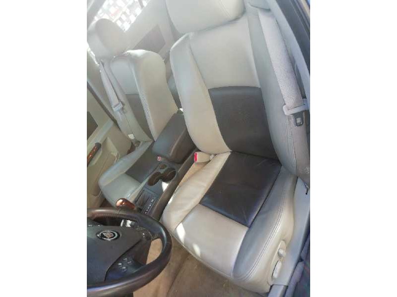 Recambio de juego asientos completo para cadillac cts 3.2 elegance referencia OEM IAM  CUERO ELECTRICOS