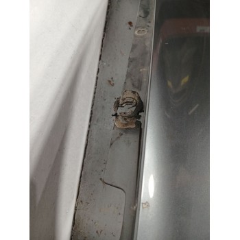 Recambio de aleta delantera derecha para volkswagen touareg (7la) tdi r5 referencia OEM IAM 7L6821102K  7L6821102K