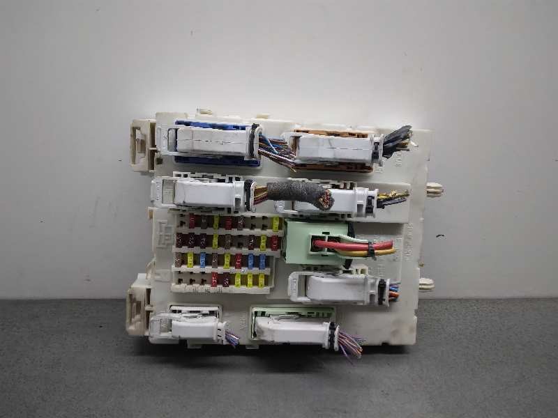 Recambio de caja reles / fusibles para ford focus lim. business referencia OEM IAM GV6T14A073DH  