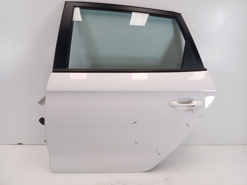 Recambio de puerta trasera izquierda para kia carens iv 1.7 crdi referencia OEM IAM 77003A4000  
