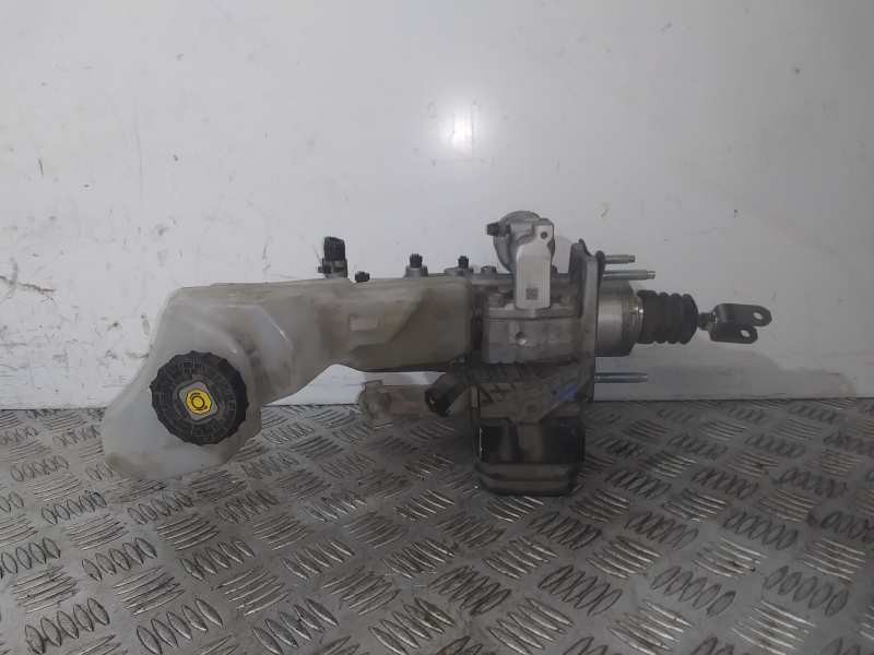 Recambio de bomba freno para toyota corolla (e18) referencia OEM IAM 4721012340 1206120401 4721012340