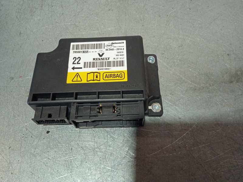 Recambio de centralita airbag para renault megane iii berlina 5 p dynamique referencia OEM IAM 285581365R  