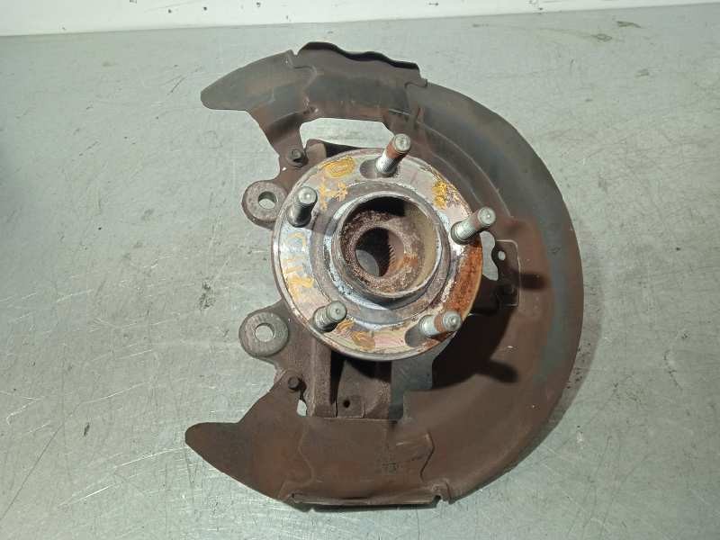 Recambio de mangueta delantera izquierda para volvo v50 familiar 1.6 diesel cat referencia OEM IAM 3M513K171 ABS 