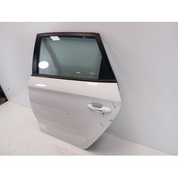 Recambio de puerta trasera izquierda para kia carens iv 1.7 crdi referencia OEM IAM 77003A4000  