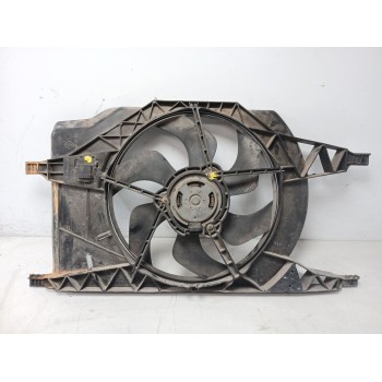 Recambio de electroventilador para renault laguna ii grandtour (kg0) 1.9 dci diesel referencia OEM IAM 8200025635  