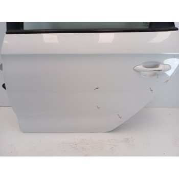Recambio de puerta trasera izquierda para kia carens iv 1.7 crdi referencia OEM IAM 77003A4000  