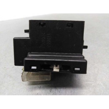 Recambio de mando luces para mazda 3 berlina (bk) 1.6 16v cat referencia OEM IAM 17D682  VOLANTE