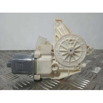 MOTOR ELEVALUNAS DELANTERO DERECHO A2048200242 