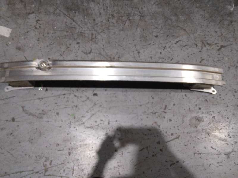 Recambio de refuerzo paragolpes delantero para ford focus st-line referencia OEM IAM   