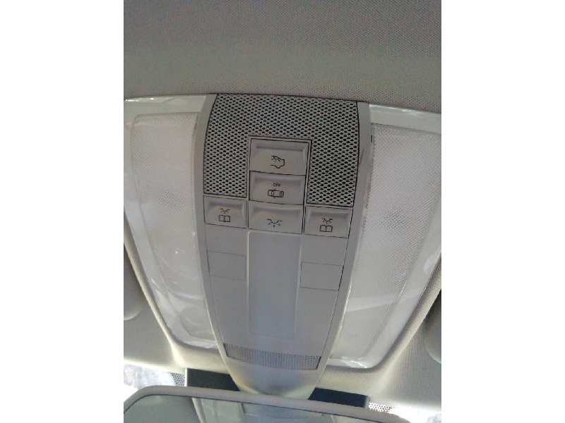 Recambio de luz interior para mercedes-benz clase c (w204) berlina 2.1 cdi cat referencia OEM IAM   