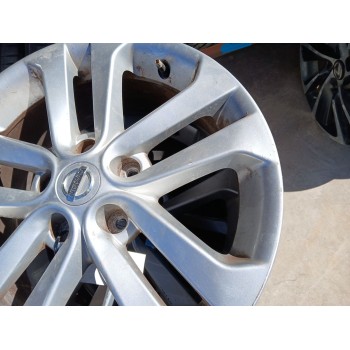 Recambio de llanta delantera izquierda para nissan juke (f15) 1.5 dci referencia OEM IAM 7JX17 ET47 / 36116855103 X1 N457019
