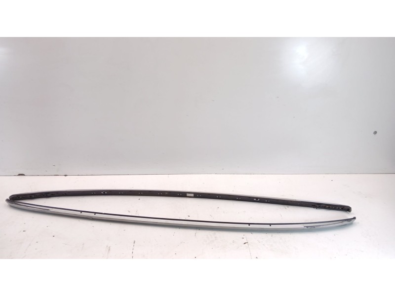 Recambio de barras techo para kia carens iv 1.7 crdi referencia OEM IAM   