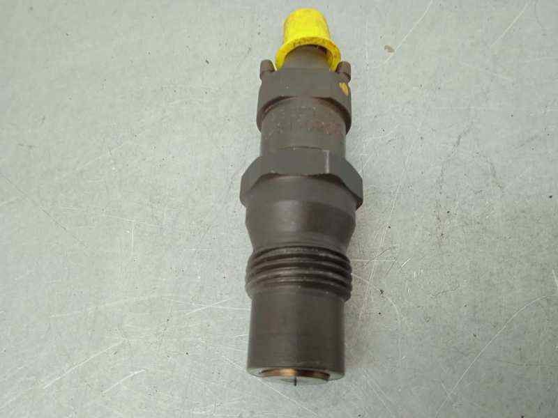 Recambio de inyector para volkswagen polo berlina (6n1) básico referencia OEM IAM 028130201C  