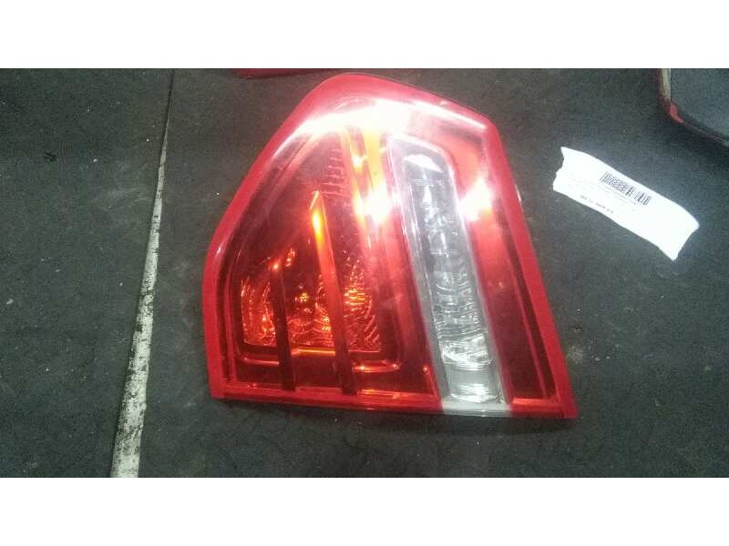 Recambio de piloto trasero derecho interior para citroën c4 picasso lx plus referencia OEM IAM 9653547677  