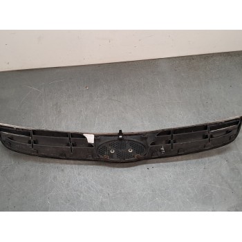 Recambio de rejilla delantera para hyundai i20 i (pb, pbt) 1.6 crdi referencia OEM IAM 863511J000  863501J000