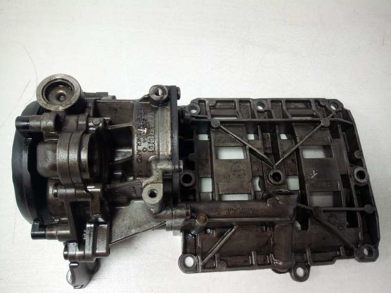 Recambio de bomba aceite para bmw serie 1 berlina (e81/e87) 120d referencia OEM IAM 7798014  