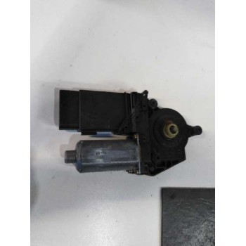 Recambio de motor elevalunas delantero izquierdo para volkswagen passat berlina (3b2) highline referencia OEM IAM 0130821695  