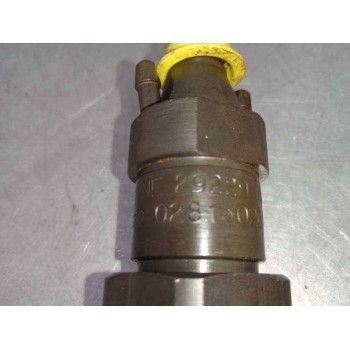 Recambio de inyector para volkswagen polo berlina (6n1) básico referencia OEM IAM 028130201C  