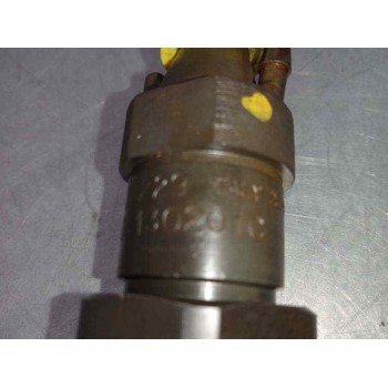 Recambio de inyector para volkswagen polo berlina (6n1) básico referencia OEM IAM 028130201C  