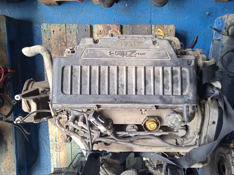 Recambio de motor completo para ford fiesta berlina 1.25 16v cat referencia OEM IAM DHF  