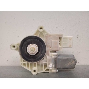 MOTOR ELEVALUNAS TRASERO DERECHO 827209371R 6 PINS