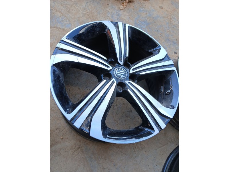 Recambio de juego llantas para mg zs suv (azs1) 1.5 vti referencia OEM IAM 7JX17 ET41  