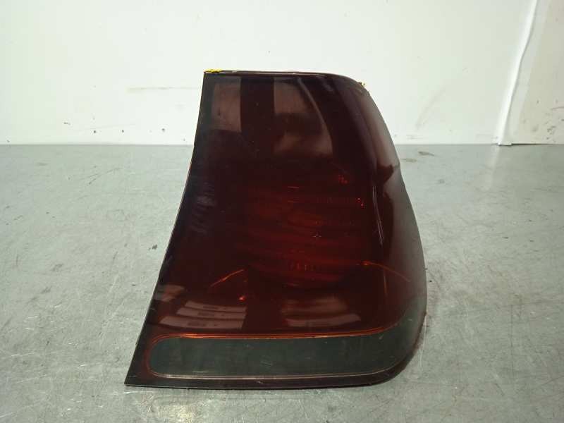 Recambio de piloto trasero derecho para bmw serie 3 compact (e46) 320td referencia OEM IAM 63216927764 AHUMADO 