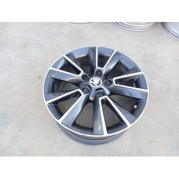 LLANTA 5L0601025F X1 17 PULGADAS