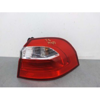 PILOTO TRASERO DERECHO 924021W2 924021W210 