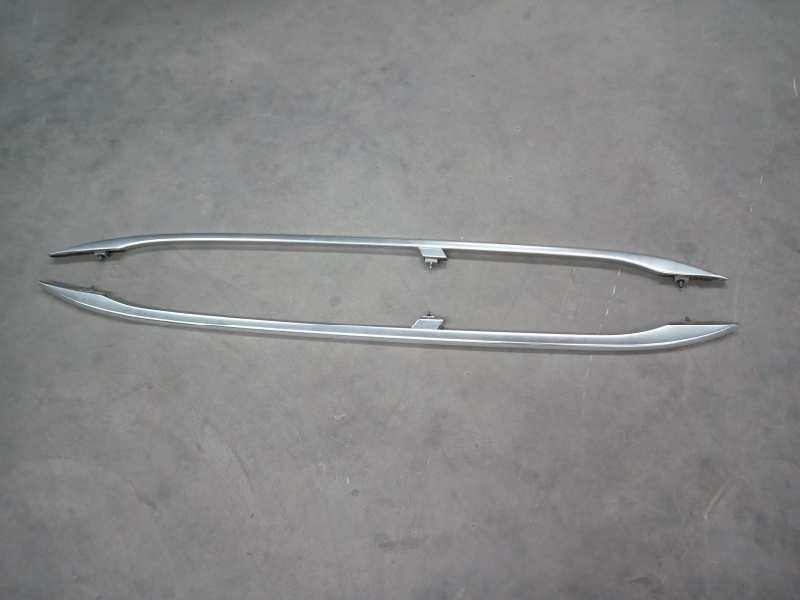 Recambio de barras techo para audi a4 avant (8e) 1.9 tdi referencia OEM IAM 8E9860021 X2 8E9860022